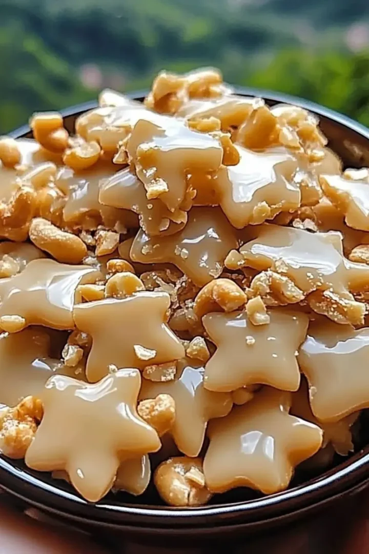 Irresistibly Crunchy Cashew Brittle: The Perfect Homemade Treat - Savory Splash